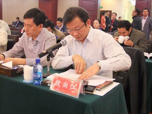 市领导黄天锡,龚武生,李良铁,陈金荣,唐松成,刘湘凌,蒋吉秀,董石桂