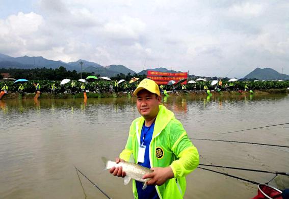 蓝山:钓鱼友谊赛圆满落幕