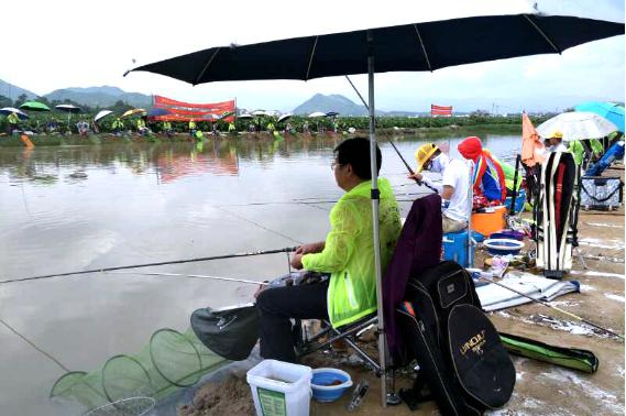 蓝山:钓鱼友谊赛圆满落幕