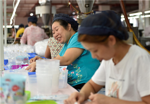 湖南蓝山县今年1-7月进出口额同比增长23.5%