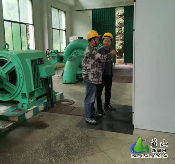 荆竹瑶族乡开展安全生产专项排查.jpg 荆竹瑶族乡开展安全生产专项排查.jpg