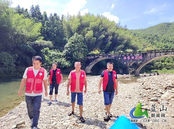 毛俊镇:织密防溺水“监督网” 筑牢生命安全防护墙.jpg 毛俊镇:织密防溺水“监督网” 筑牢生命安全防护墙.jpg